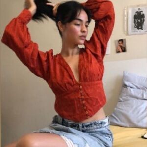 Motel Bina Satin Top - Rust